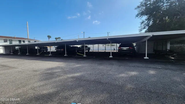 $1,260 | 1750 South Palmetto Avenue, Unit 230, South Daytona, FL 32119