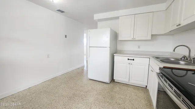 $1,260 | 1750 South Palmetto Avenue, Unit 230, South Daytona, FL 32119