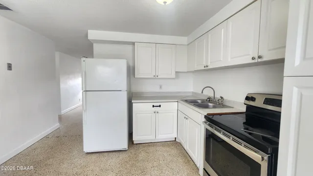 $1,260 | 1750 South Palmetto Avenue, Unit 230, South Daytona, FL 32119