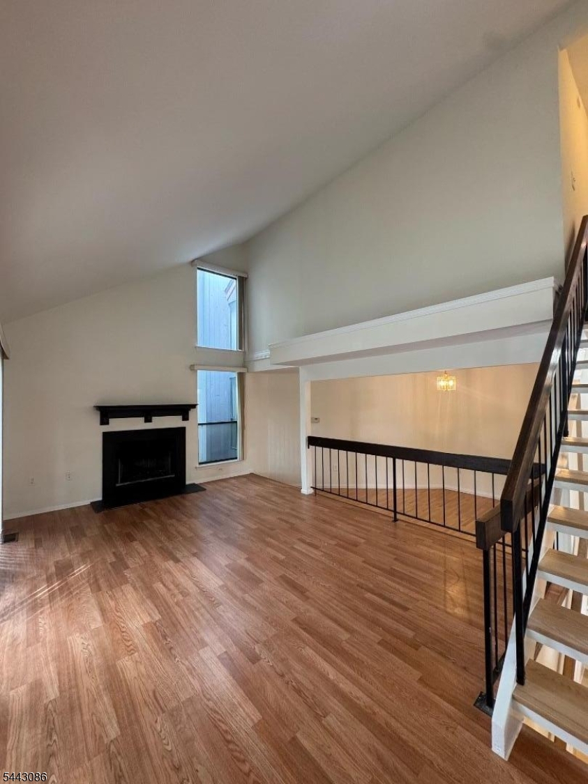 82 Sycamore Court Bernards, NJ 07920 - Photo 2 of 17