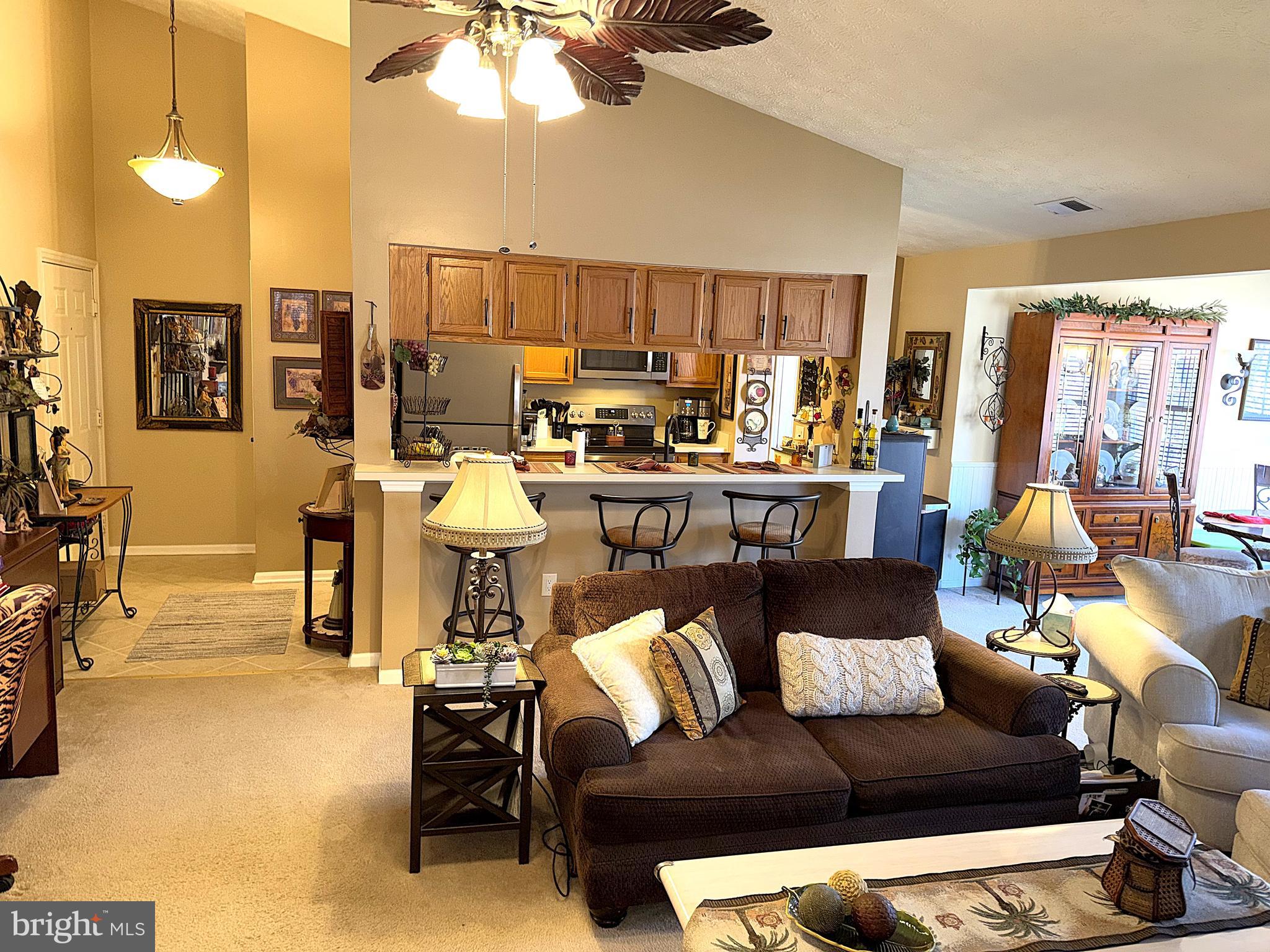 619 Deering Road, Unit 1K Pasadena, MD 21122 - Photo 4 of 30