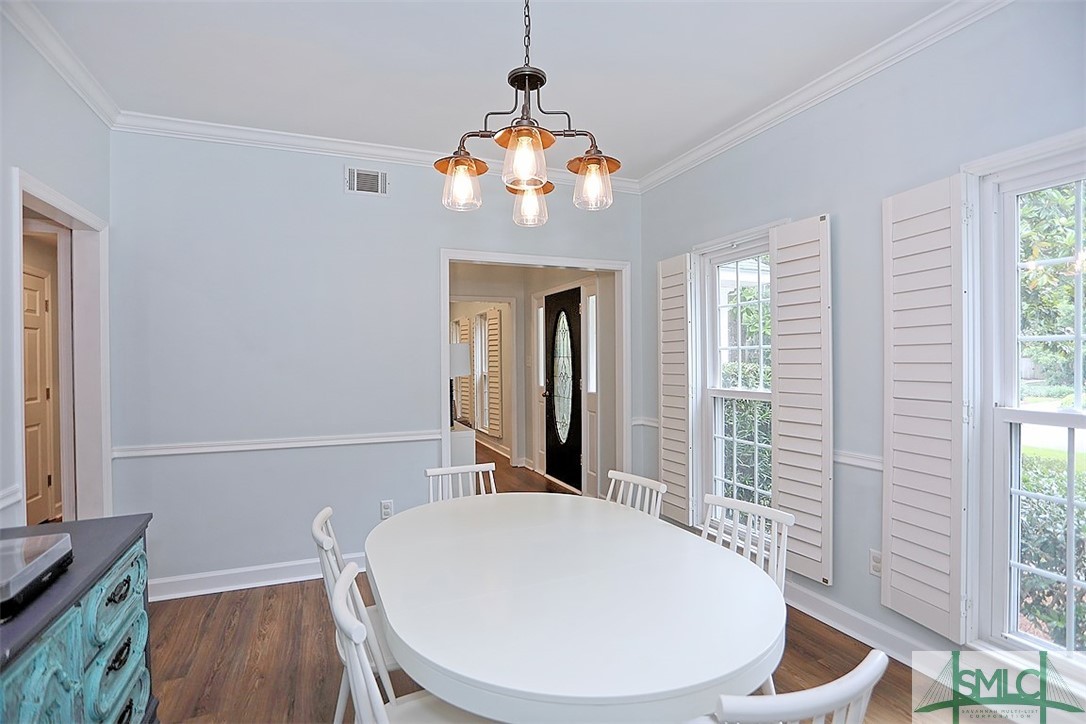 311 Gloucester Road Savannah, GA 31410 - Photo 14 of 50