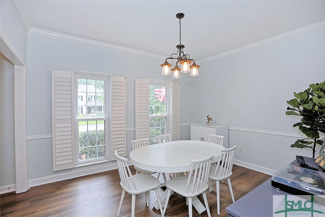 311 Gloucester Road Savannah, GA 31410 - Photo 15 of 50