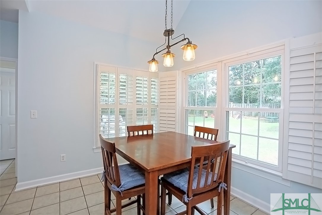 311 Gloucester Road Savannah, GA 31410 - Photo 23 of 50