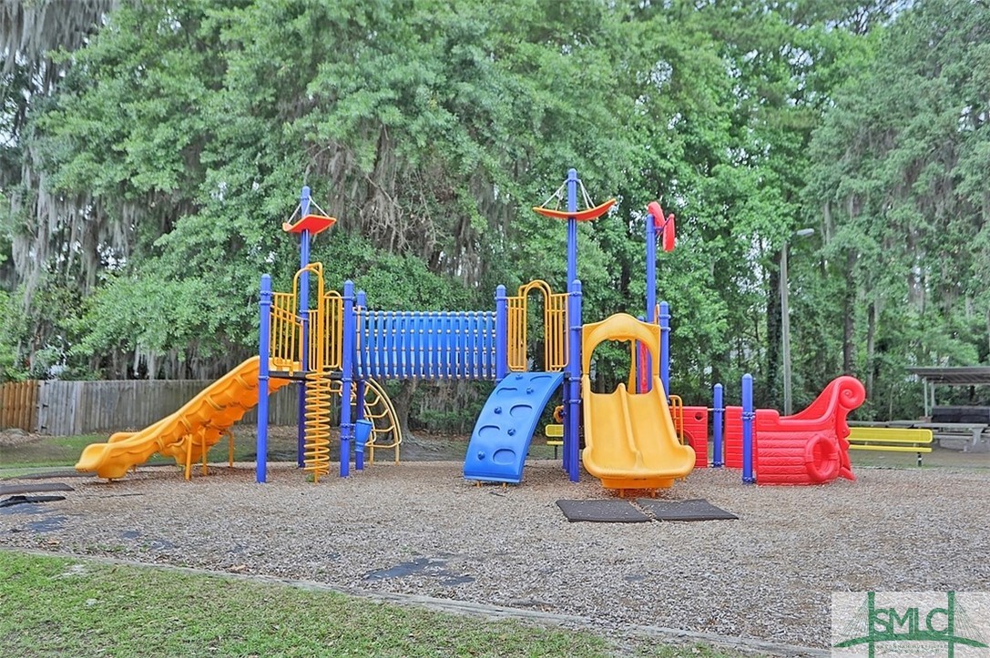 311 Gloucester Road Savannah, GA 31410 - Photo 48 of 50