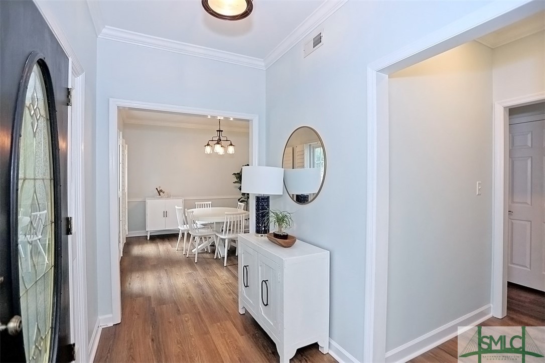 311 Gloucester Road Savannah, GA 31410 - Photo 5 of 50