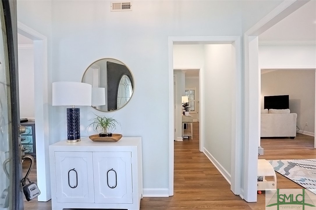 311 Gloucester Road Savannah, GA 31410 - Photo 6 of 50