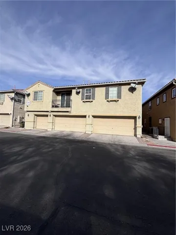 $1,675 | 6164 Calm Breeze Avenue, Unit 102, Las Vegas, NV 89108