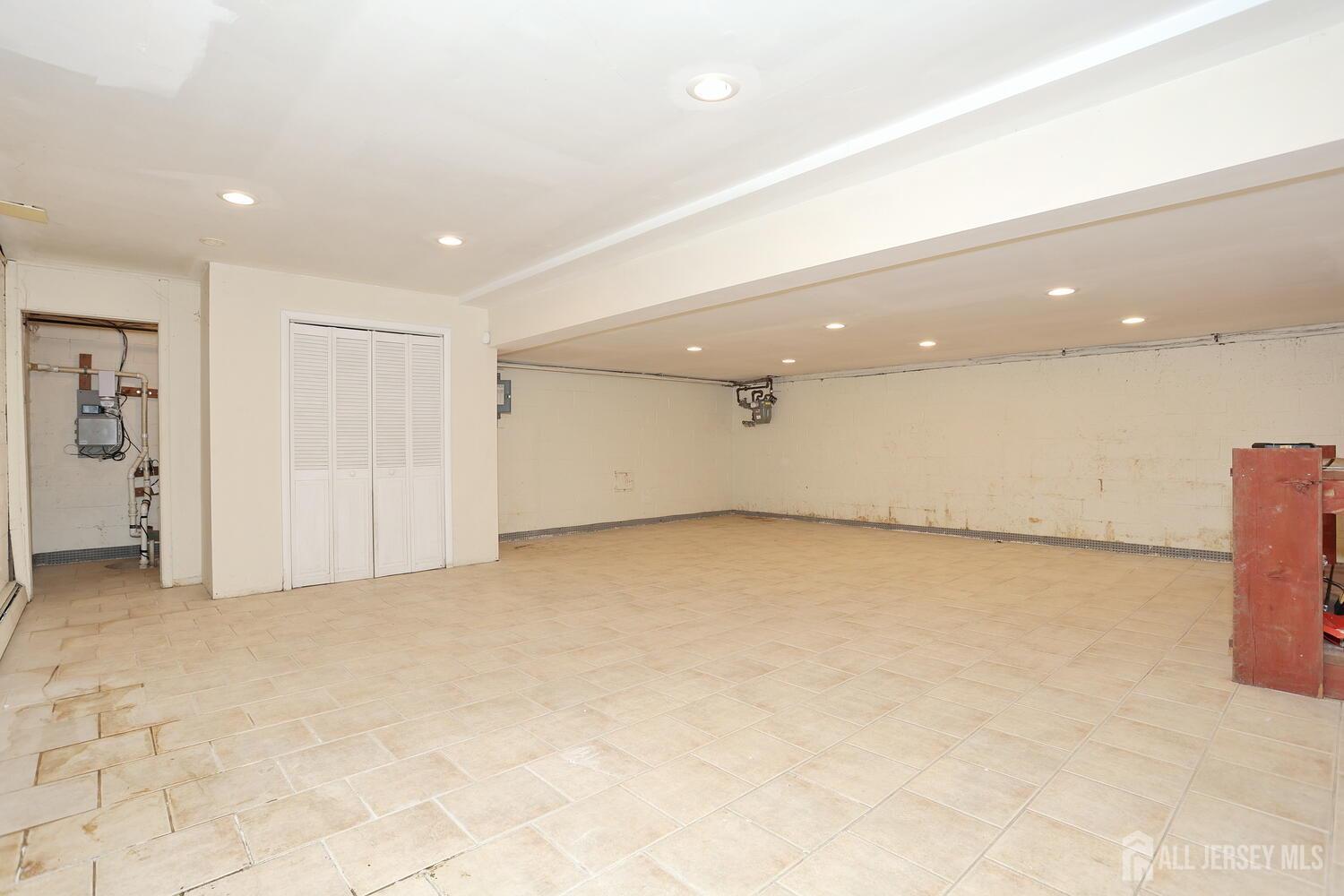 11 Kenneth Road Montclair, NJ 07043 - Photo 20 of 27