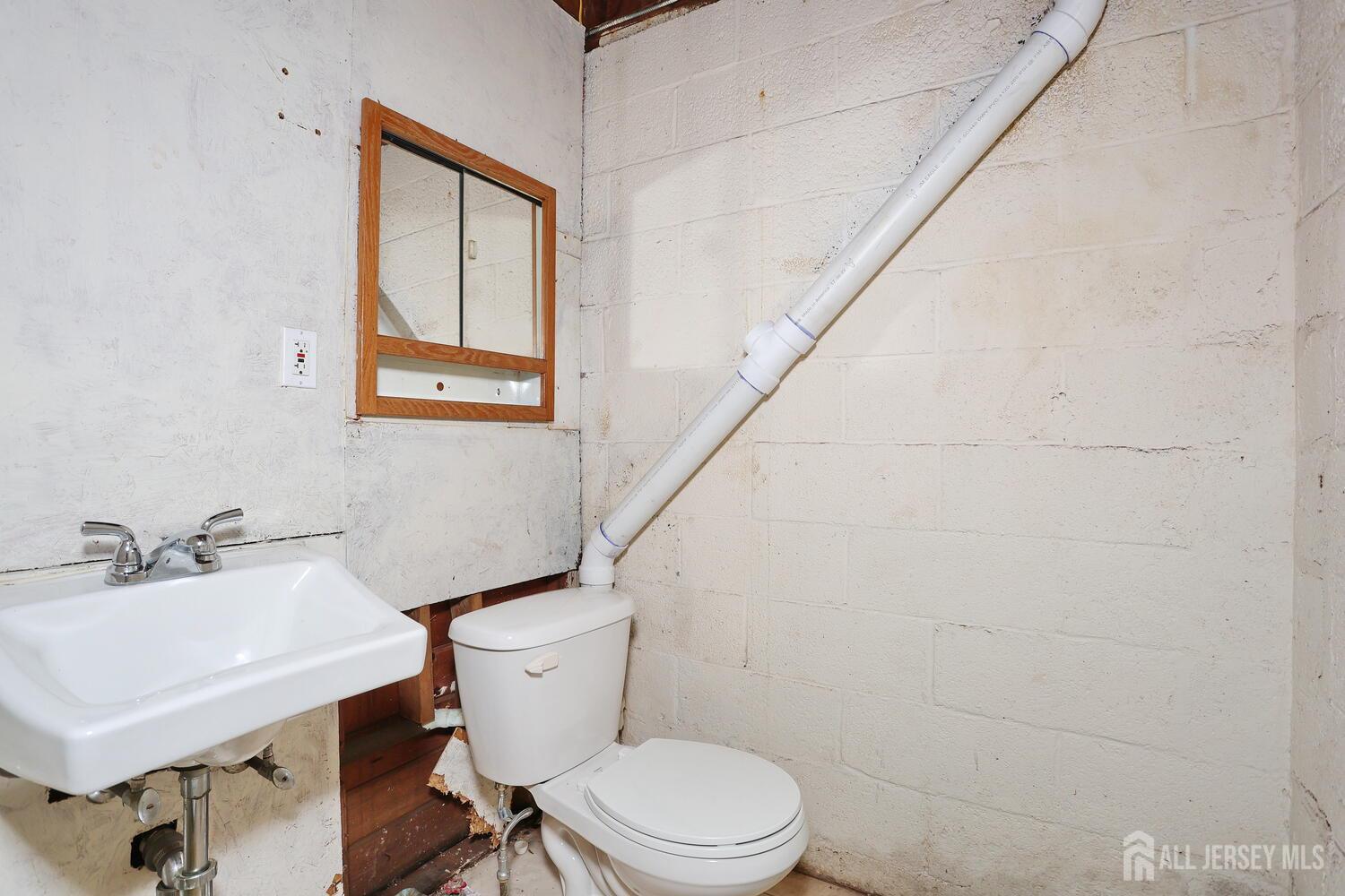 11 Kenneth Road Montclair, NJ 07043 - Photo 22 of 27