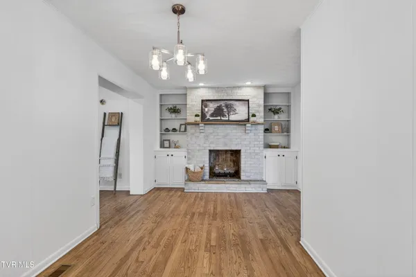 $289,000 | 882 Panacella Drive Northeast, Abingdon, VA 24210