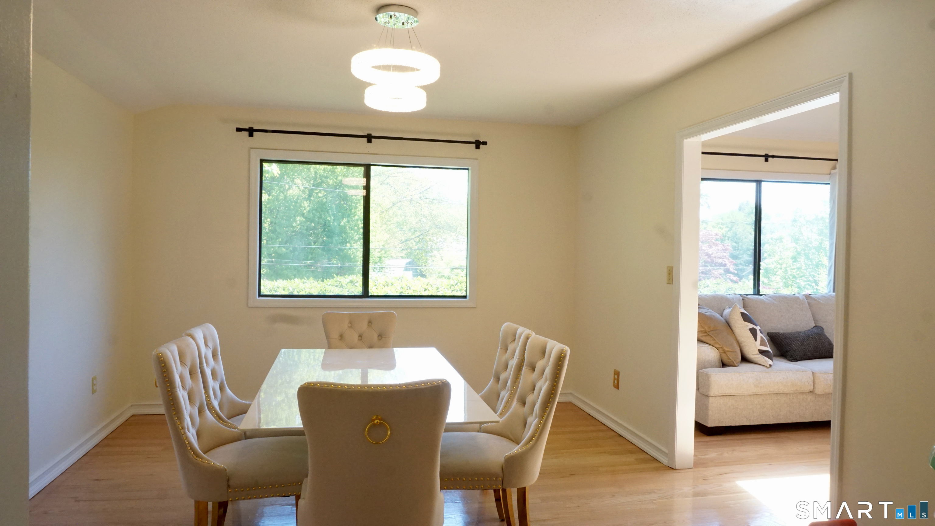 223 Sterling Road Trumbull, CT 06611 - Photo 12 of 27