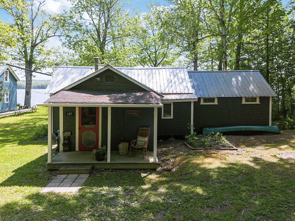 149 Edmonds Lane Burnham, ME 04922 - Photo 6 of 42 6 Entry to cottage