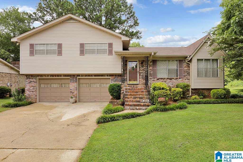 651 Wright Avenue Bessemer, AL 35023 - Photo 1 of 25