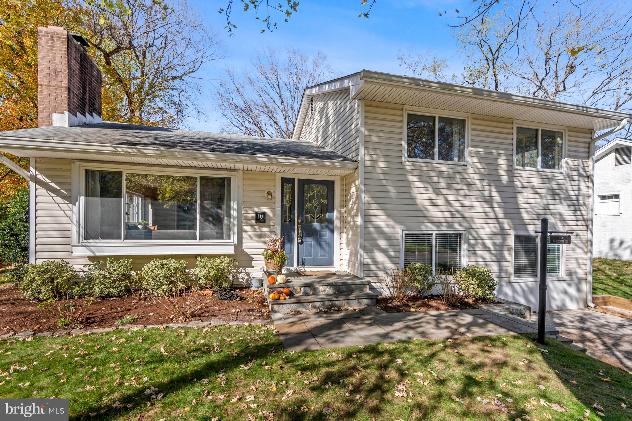 10 Goodrich Road Annapolis, MD 21401 - Photo 1 of 38 Welcome to 10 Goodrich Road!