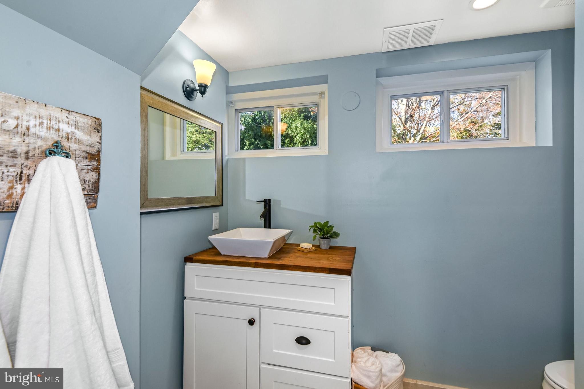 10 Goodrich Road Annapolis, MD 21401 - Photo 26 of 38 Lower Level Full Bath