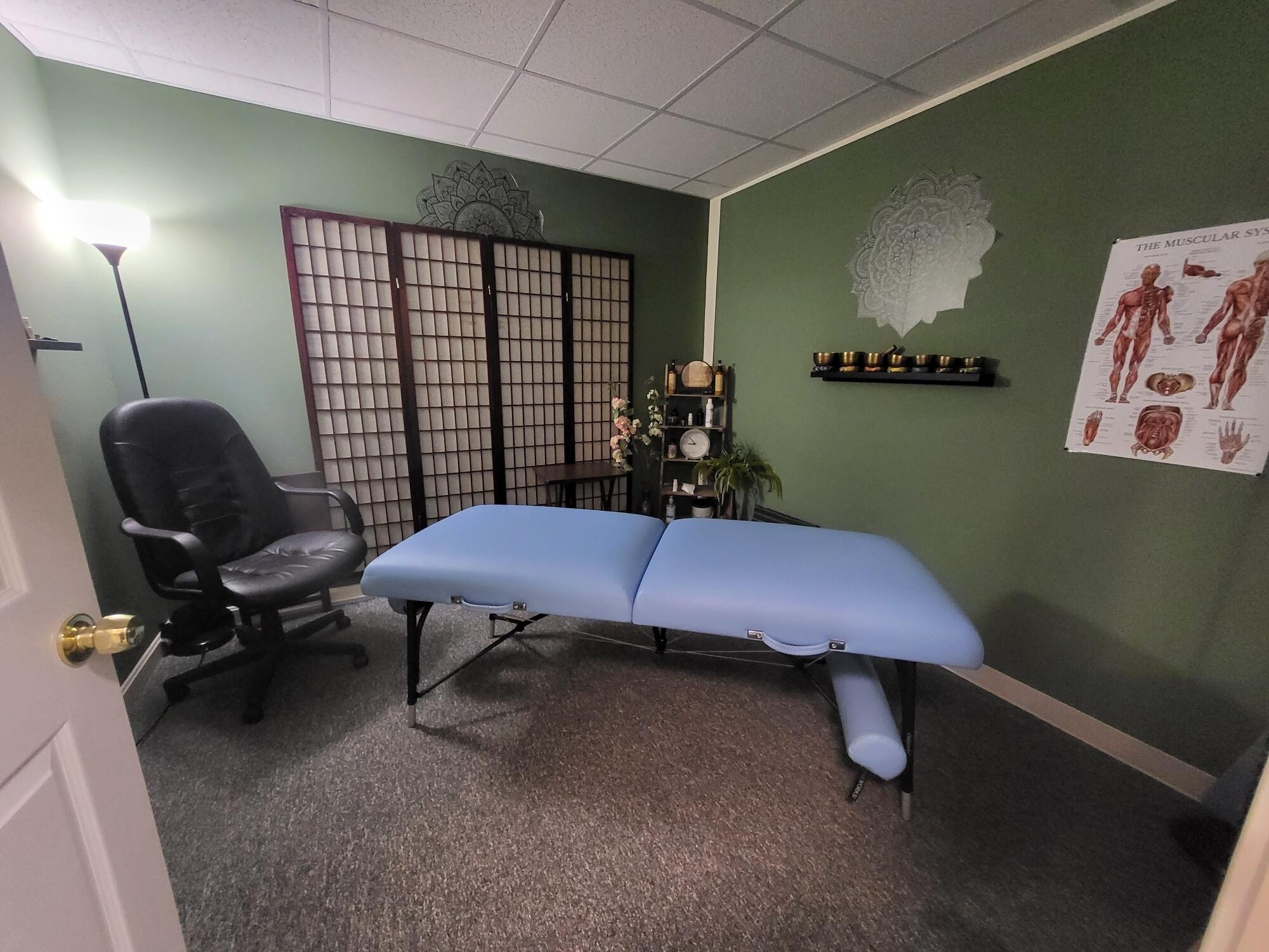 108 Main Street Ellsworth, ME 04605 - Photo 11 of 43 20231019_085334_resized