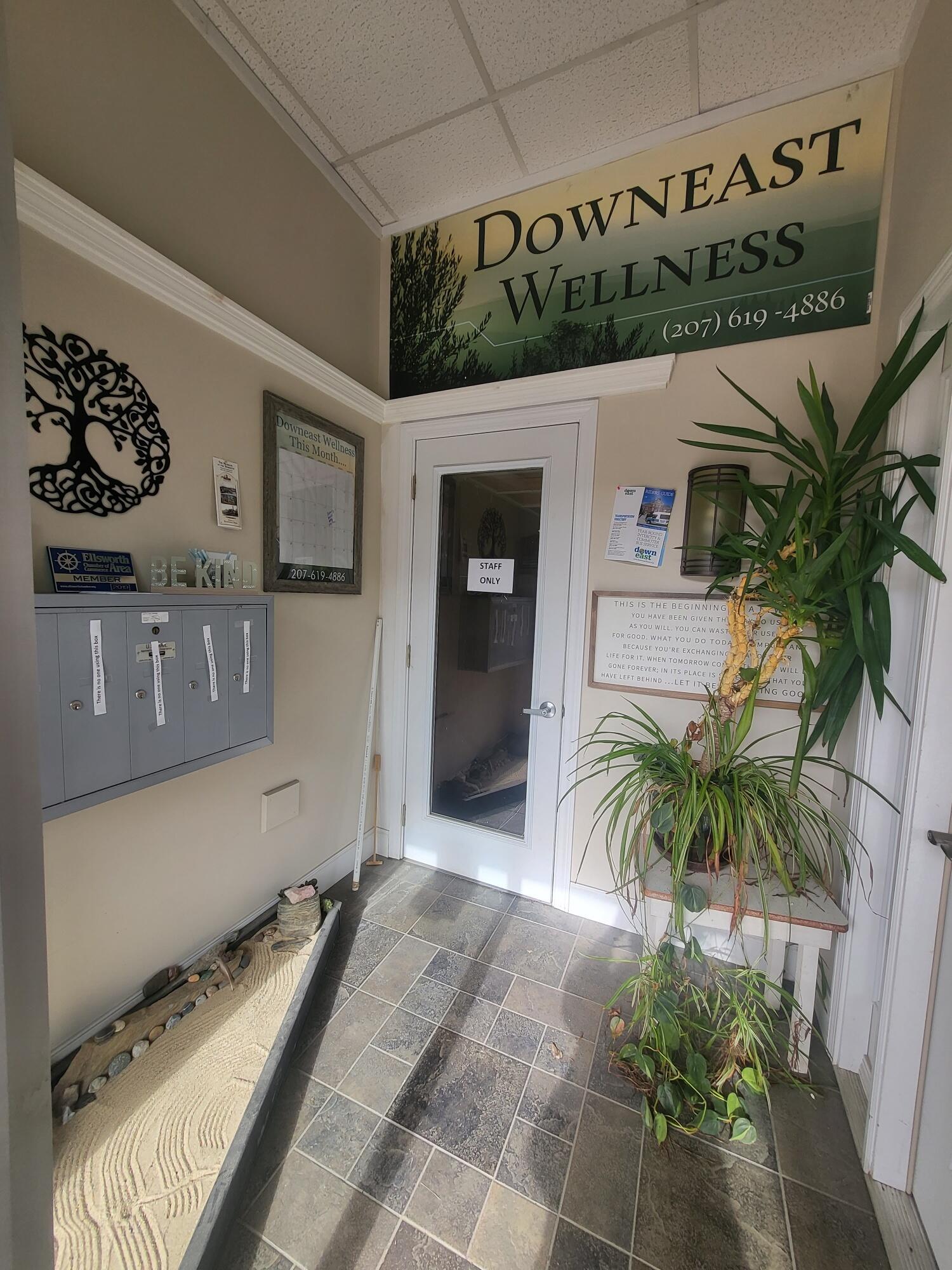 108 Main Street Ellsworth, ME 04605 - Photo 17 of 43 20231019_102522_resized (1)