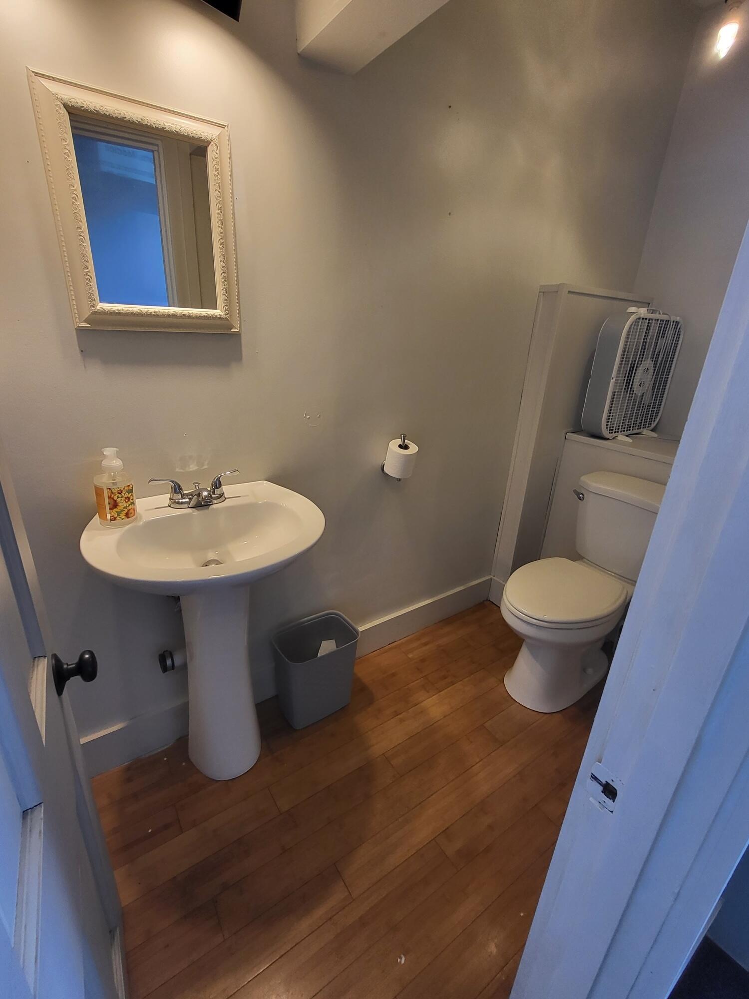 108 Main Street Ellsworth, ME 04605 - Photo 21 of 43 20231019_103431_resized (1)