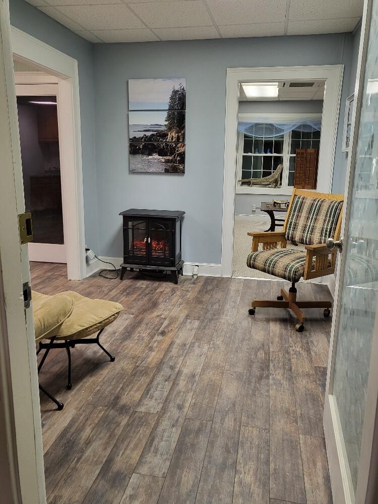 108 Main Street Ellsworth, ME 04605 - Photo 23 of 43 20230321_201741_resized