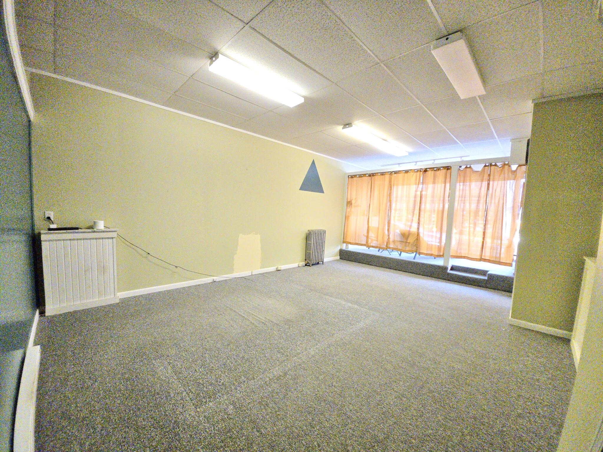 108 Main Street Ellsworth, ME 04605 - Photo 5 of 43 6330840521541887015