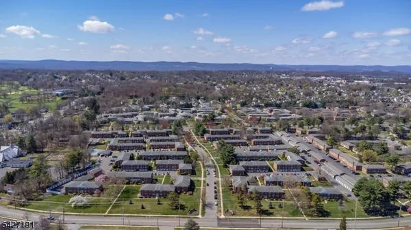 $2,000 | 36 Knox Terrace, Unit 1D, Wayne, NJ 07470