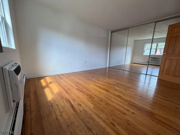 $2,000 | 36 Knox Terrace, Unit 1D, Wayne, NJ 07470