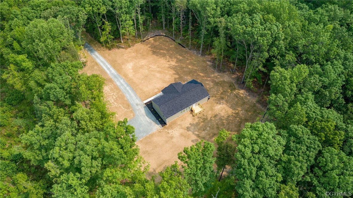 778 Bryants Ford Road Fork Union, VA 23055 - Photo 5 of 50 a view of a yard with plants