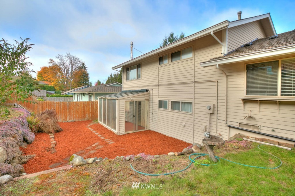 14313 Southeast 163rd Street Renton, WA 98058 - Photo 23 of 24 Gallery Image 23