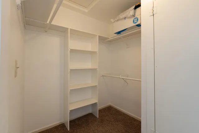 $349,900 | 2357A Quail Hollow Court, Unit D, Delafield, WI 53018