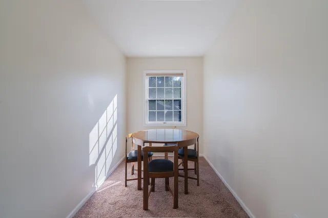 $349,900 | 2357A Quail Hollow Court, Unit D, Delafield, WI 53018