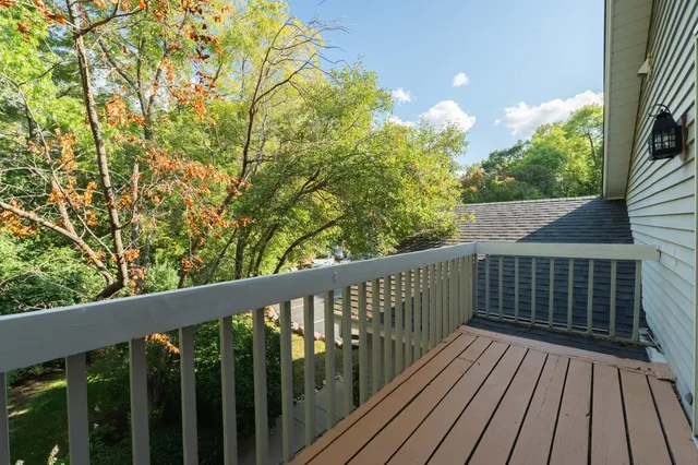 $349,900 | 2357A Quail Hollow Court, Unit D, Delafield, WI 53018