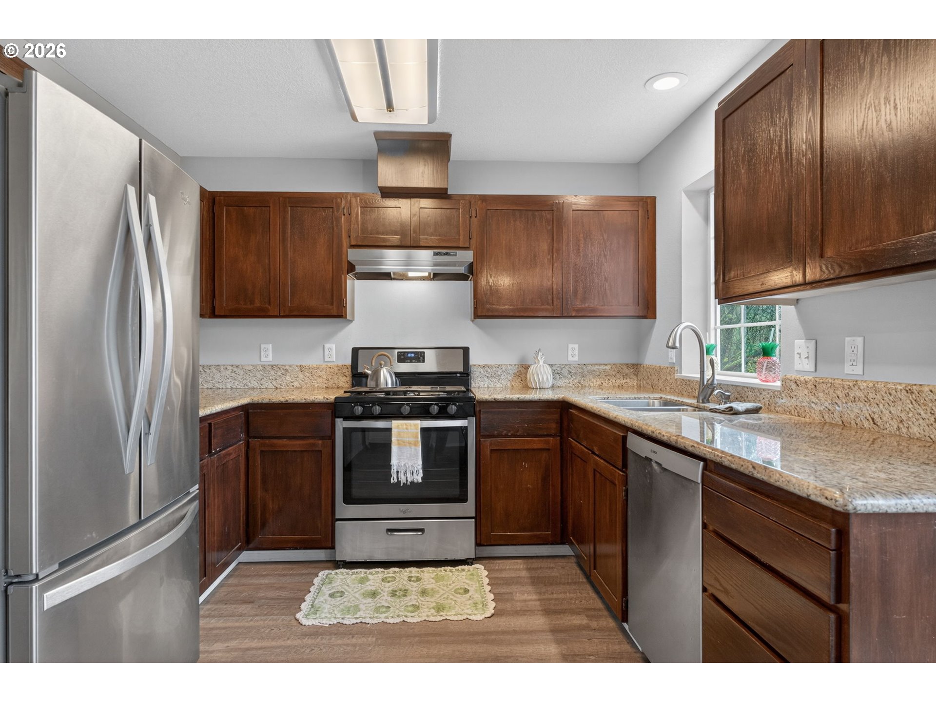 6170 Southeast Lake Road Milwaukie, OR 97222 - Photo 4 of 31