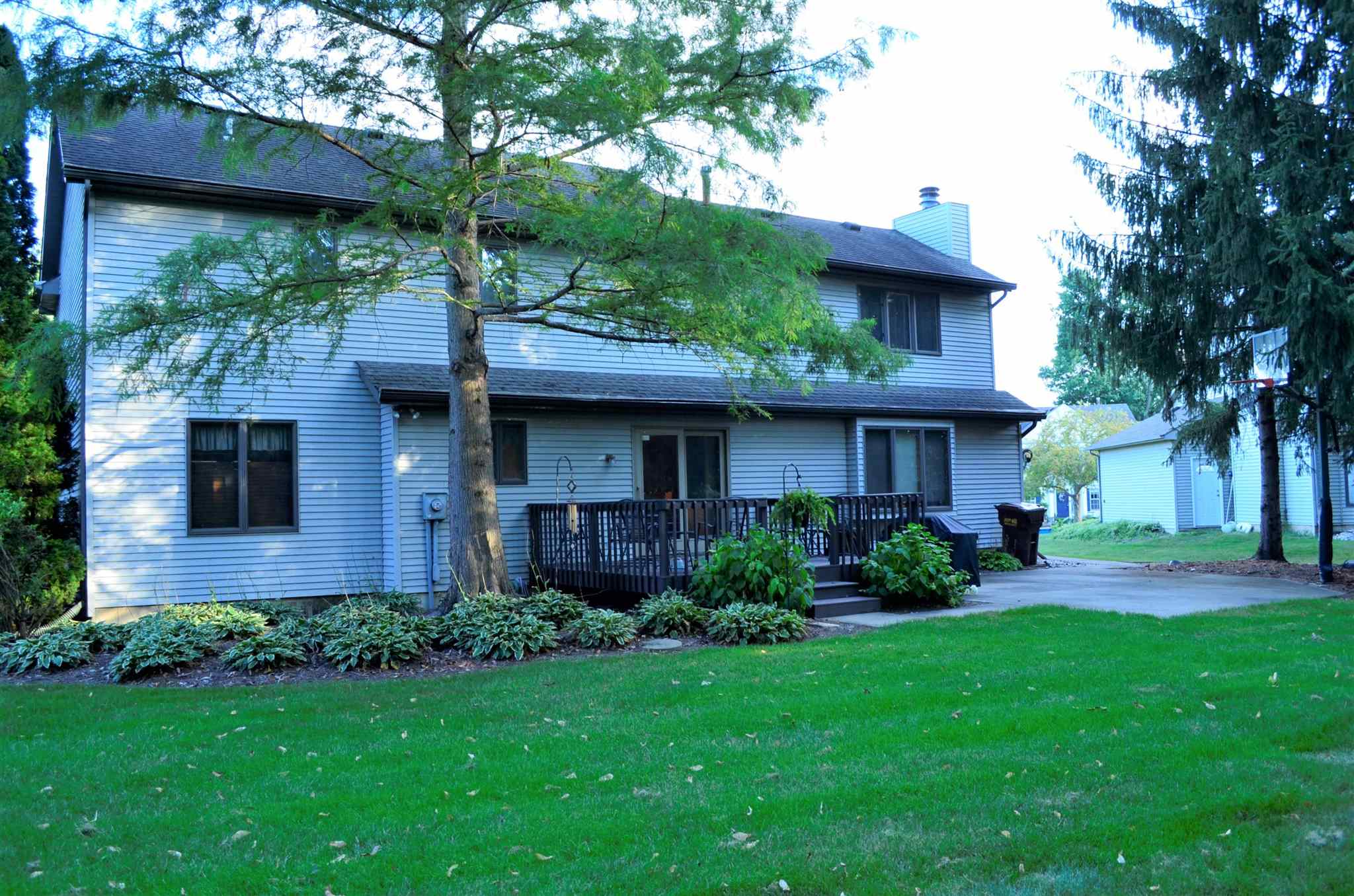6117 Spring Pond Road Fort Wayne, IN 46845 - Photo 3 of 28