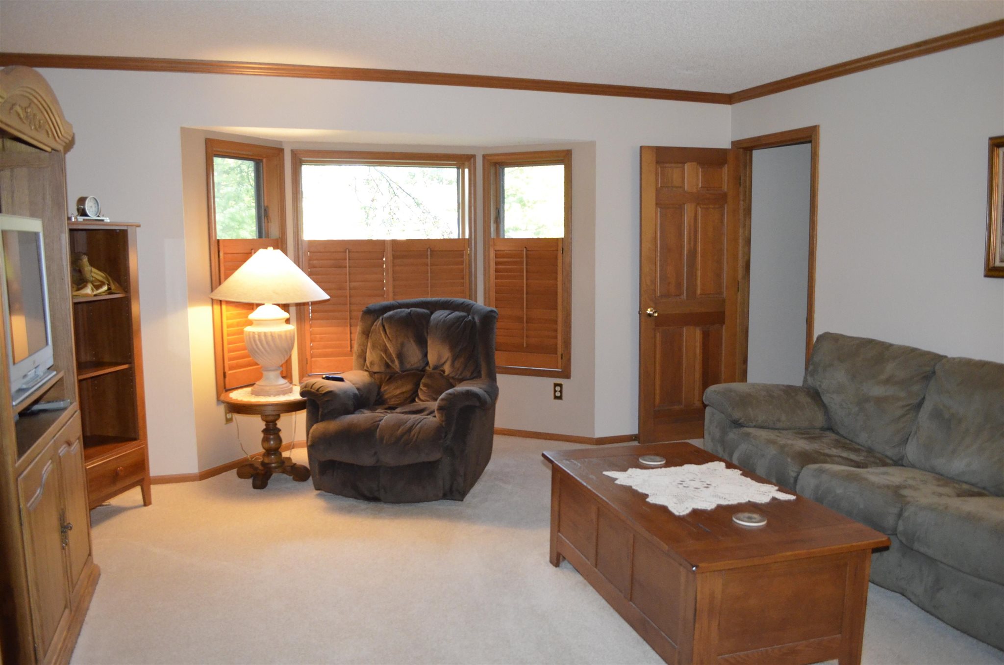 6117 Spring Pond Road Fort Wayne, IN 46845 - Photo 5 of 28