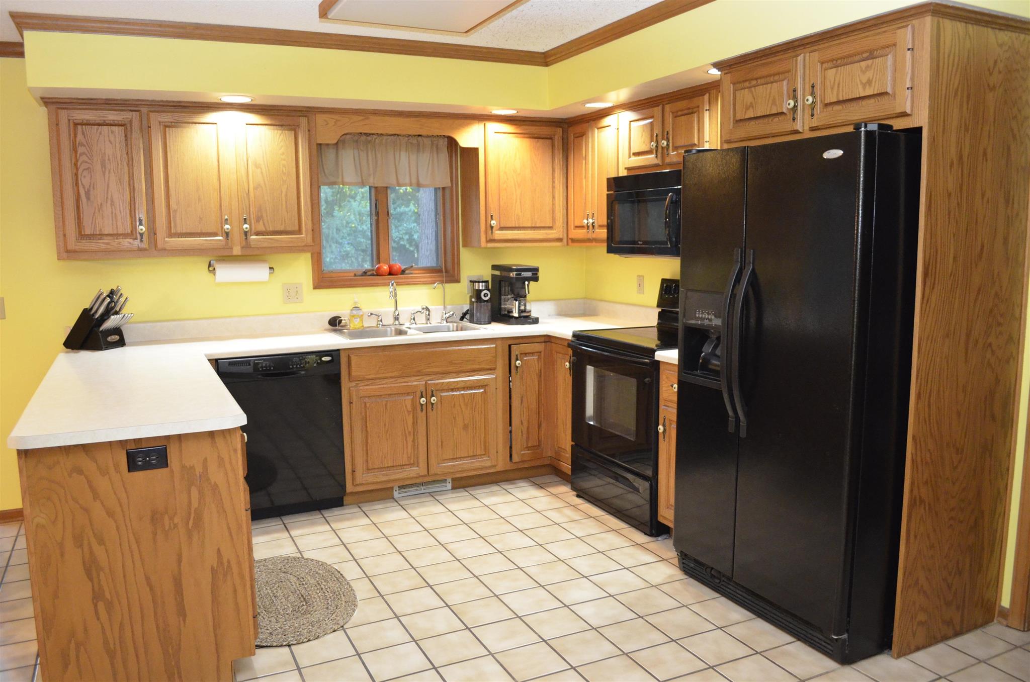 6117 Spring Pond Road Fort Wayne, IN 46845 - Photo 10 of 28