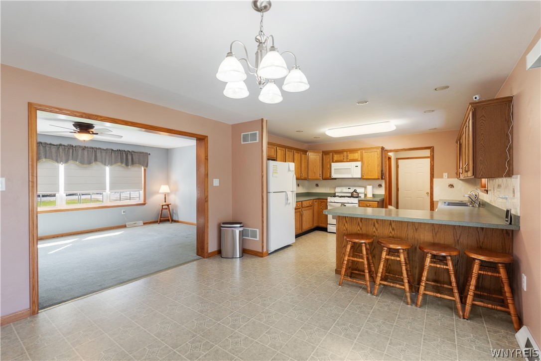 6820 West View Drive Perry, NY 14530 - Photo 19 of 49 Eat In Kitchen/Dining Area