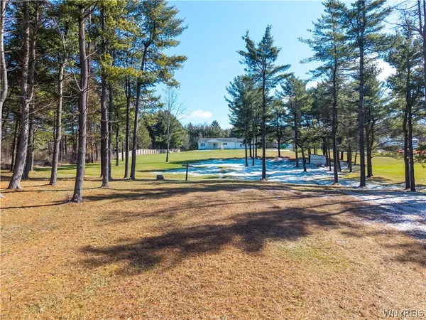 $329,900 | 6820 West View Drive, Perry, NY 14530
