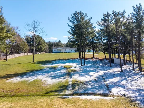 $329,900 | 6820 West View Drive, Perry, NY 14530