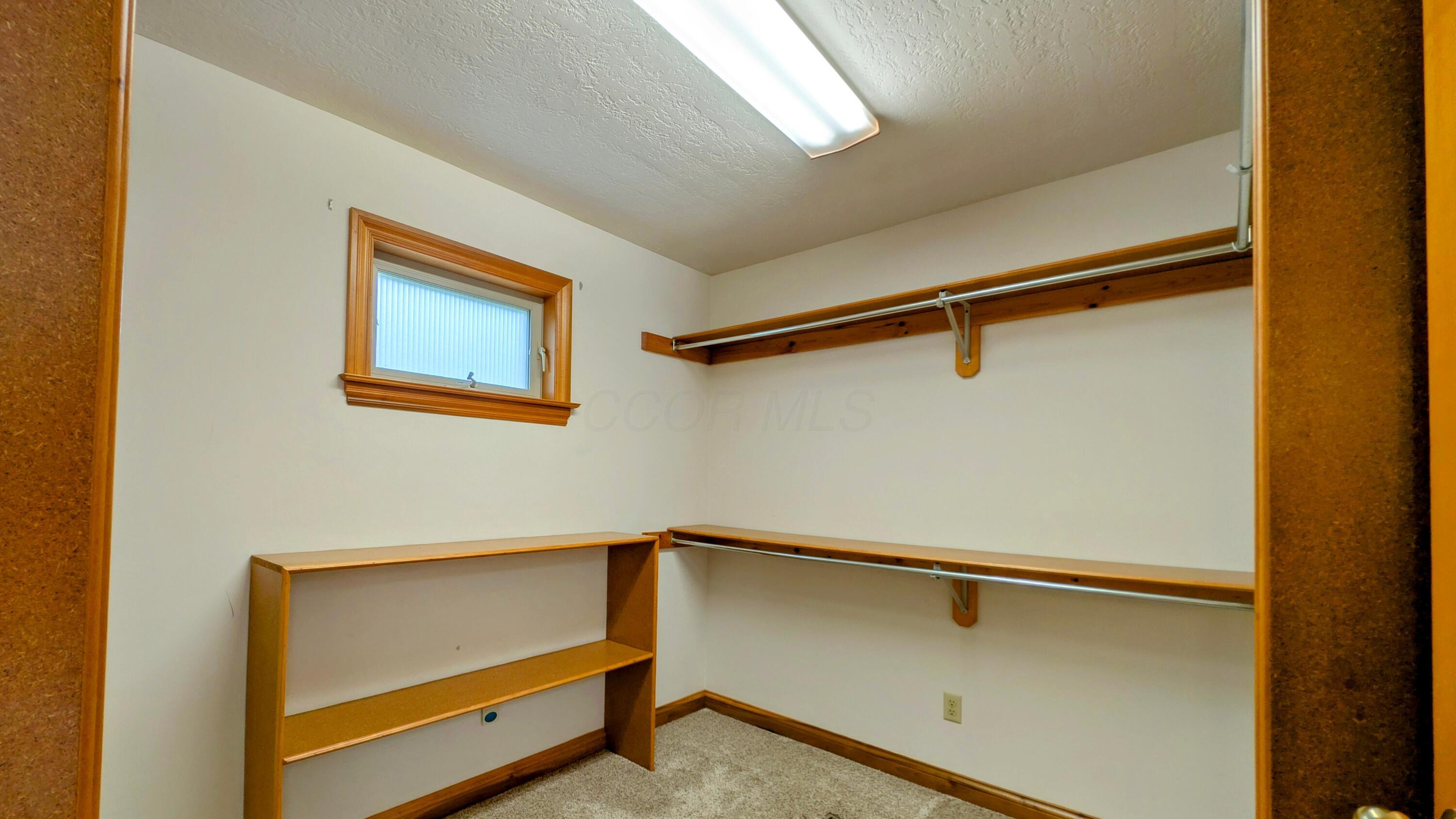 233 Greenbrier Road Sunbury, OH 43074 - Photo 14 of 25 14
