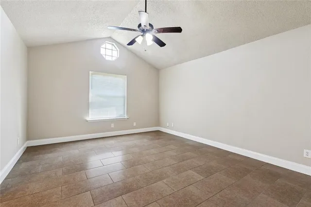 $1,800 | 2808 Doreen Lane, Marrero, LA 70072