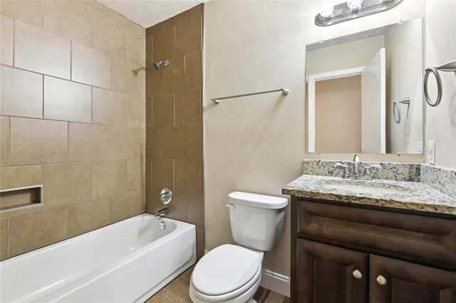 $1,800 | 2808 Doreen Lane, Marrero, LA 70072