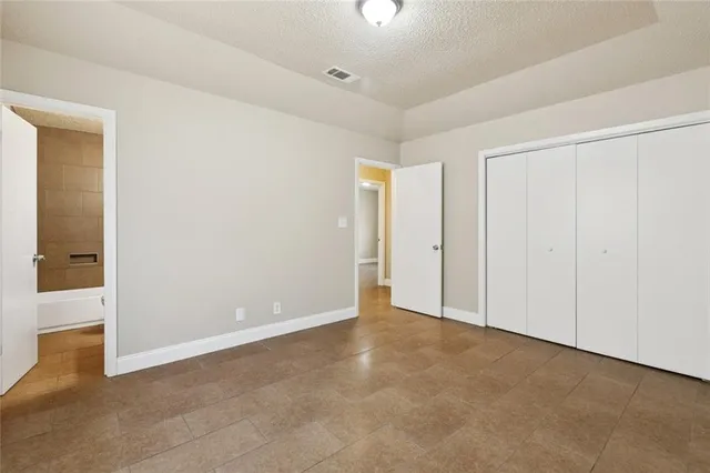 $1,800 | 2808 Doreen Lane, Marrero, LA 70072