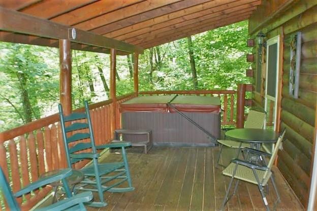 2468 North School House Gap Road Sevierville, TN 37876 - Photo 16 of 19