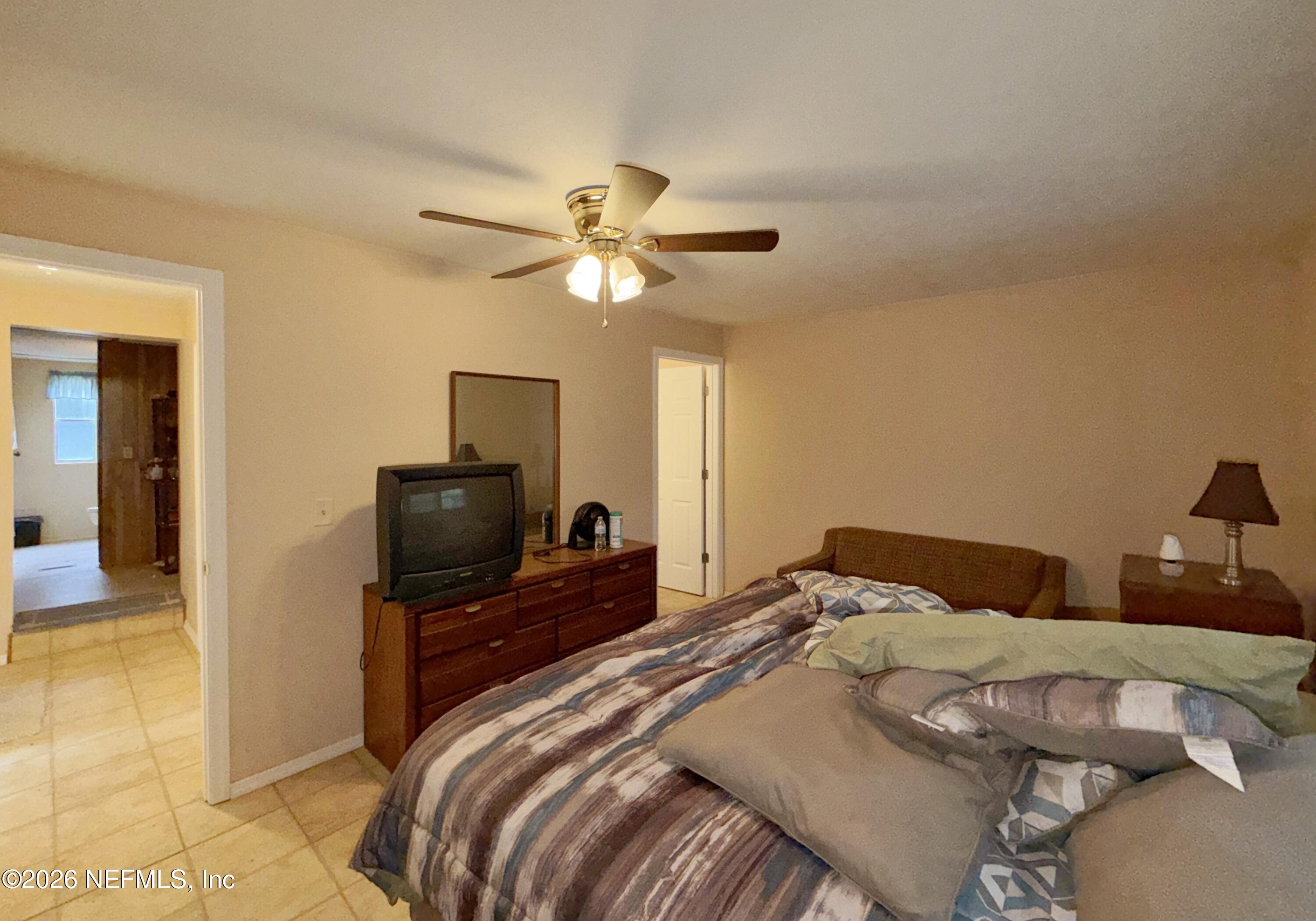 104 Helen Interlachen, FL 32148 - Photo 16 of 29 6