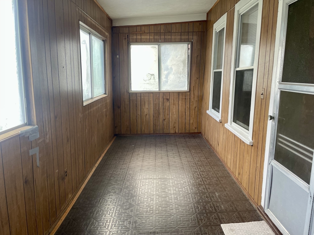 136 Saratoga Street, Unit 2 Boston, MA 02128 - Photo 19 of 19 a view of hallway with windows