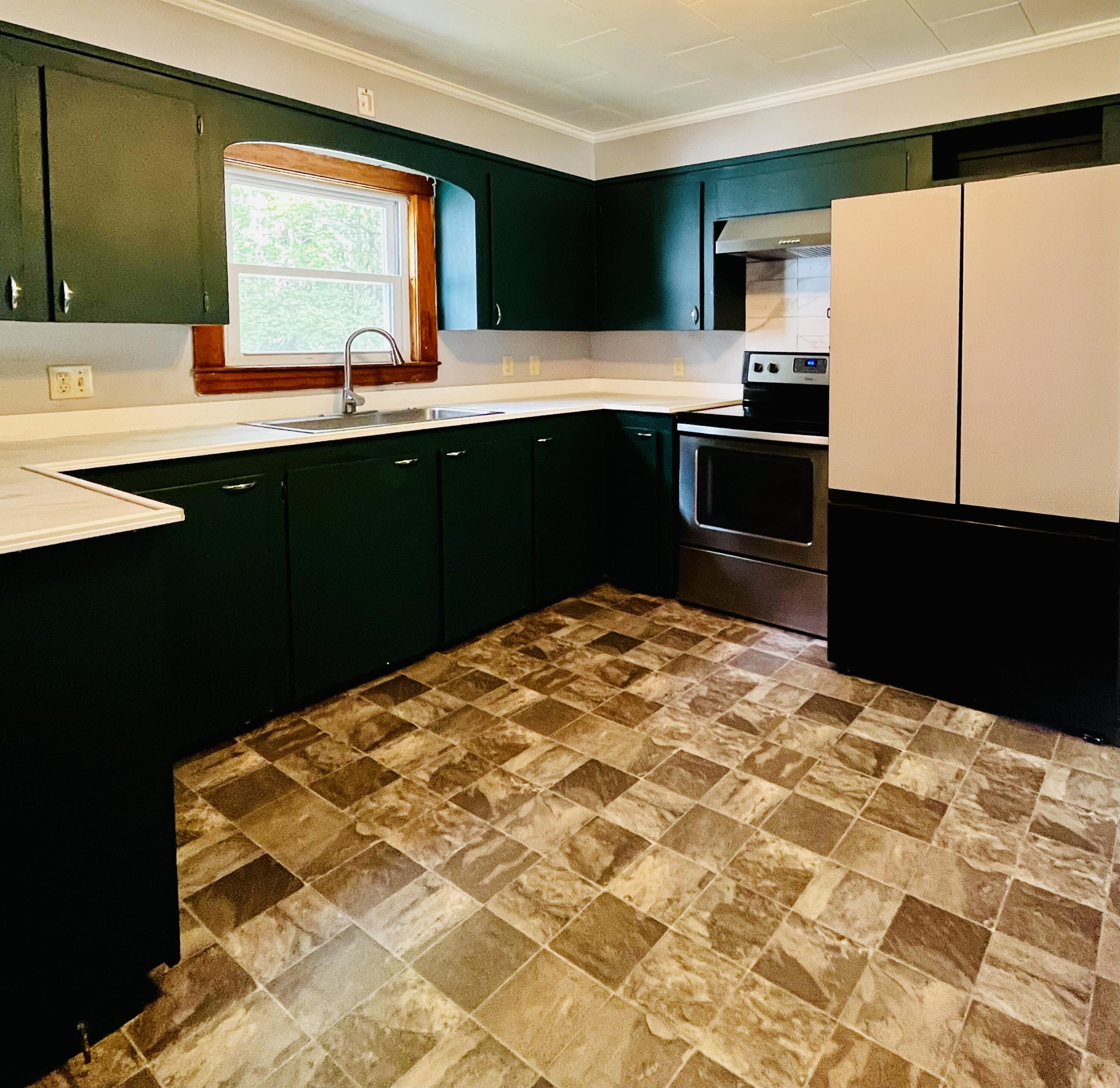 630 Leighton Road Augusta, ME 04330 - Photo 7 of 28 Kitchen