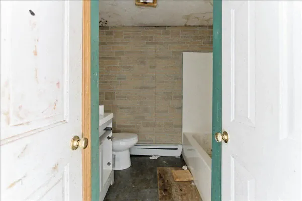 $279,000 | 374 New Dam Road, Waterboro, ME 04061