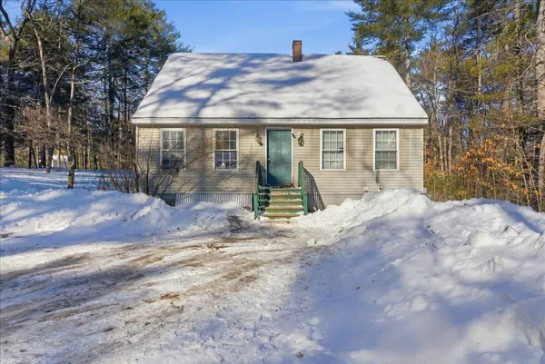 $279,000 | 374 New Dam Road, Waterboro, ME 04061