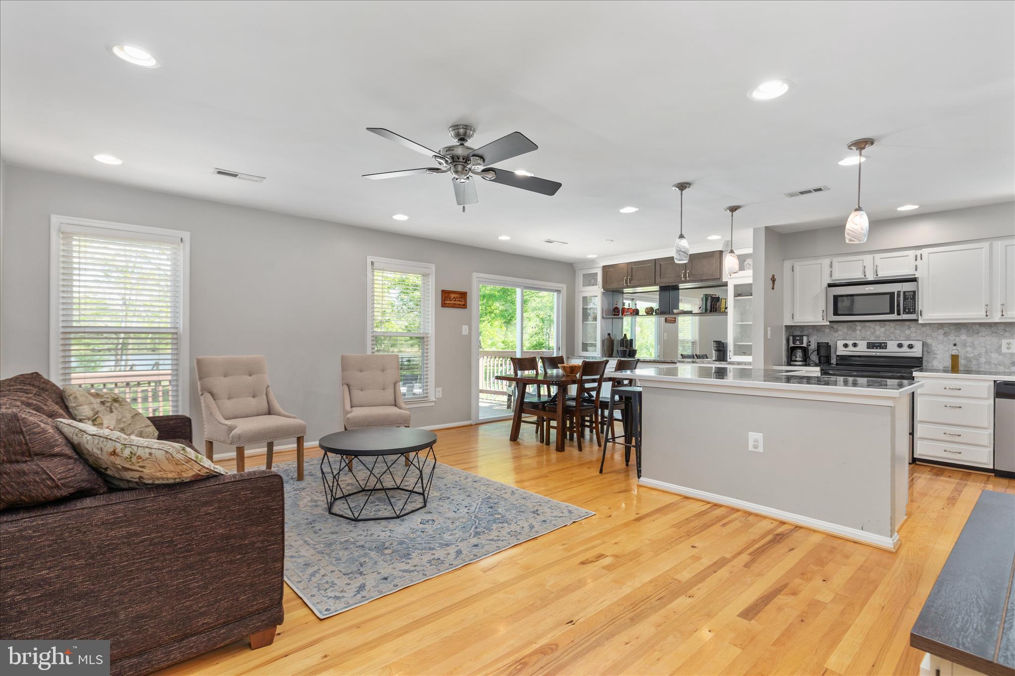 7821 Ontario Road Gainesville, VA 20155 - Photo 15 of 54 2E7A2615_7821 Ontario Rd - Absolute Altitude -4 -